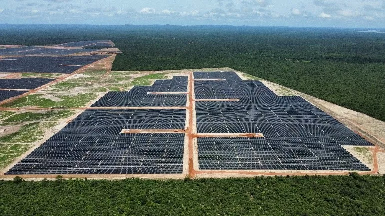 Concepção desde a prospecção UFV de 445 MW